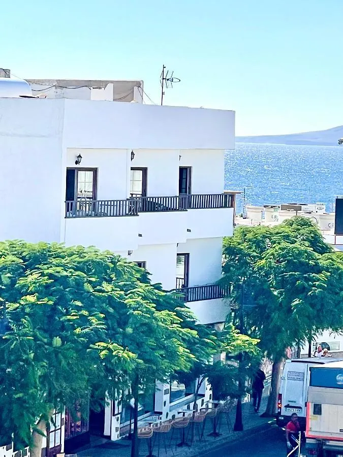 Apartment Luxury Suite Ocean Views Tias